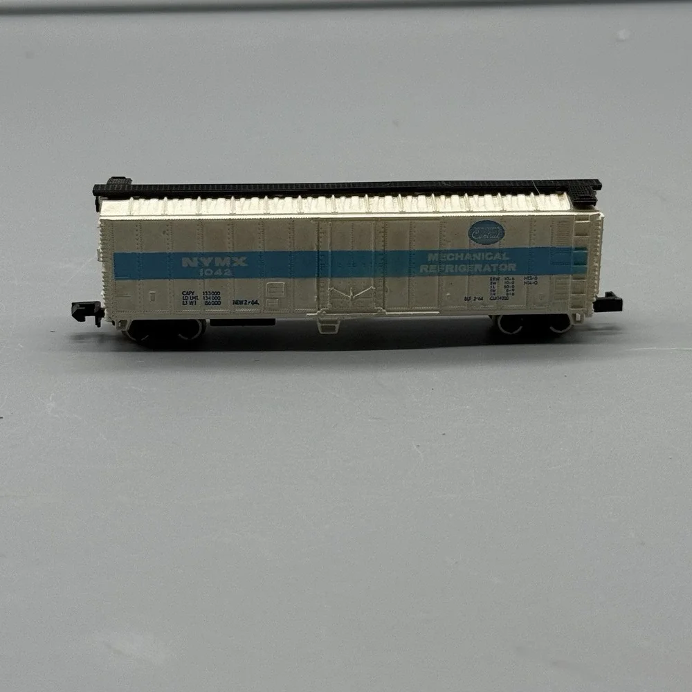 Vintage Bachmann N Scale NYC Mechanical Refrigerator Reefer Car NYMX 1042